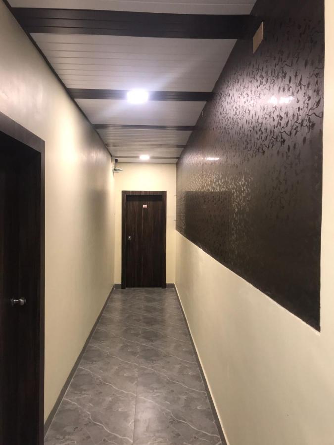 Taloja Midc Hotell Taloje Budrukh Exteriör bild